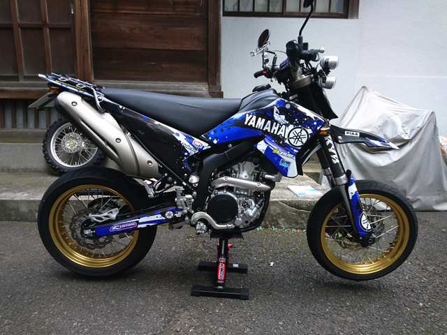 WR250 ゼッケン化 その3 -ゼッケン付けるまで-: WR250Xの説明書